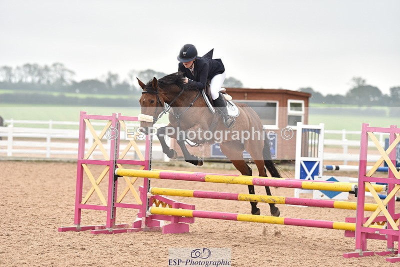 231011A-104644-00136 - Cls 1 British Novice & 90cm Open