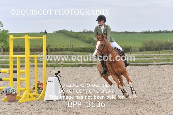 BPP_3636 - CLASS 4 - FRI - Senior BritiNovice/ 90cm Open