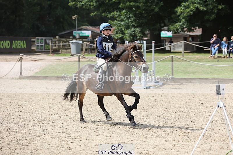 240823X-125953-17040 - 60cm R1 11.30 to 13.30