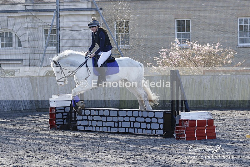 _EST0184 - Bourne Valley Riding Club Winter Showjumping 27/03/22
