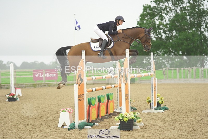 230730A-090422-07854 - Cls 25 National 1.30m