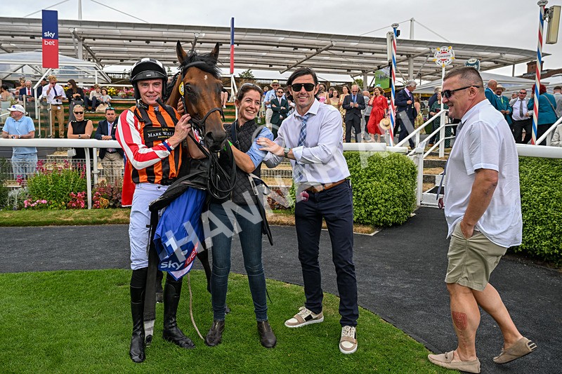 250726-Race 1-Kodiac Thriller-0078 - Race 1 13.30pm Sky Bet 'Jump Jockeys' Nunthorpe' Handicap