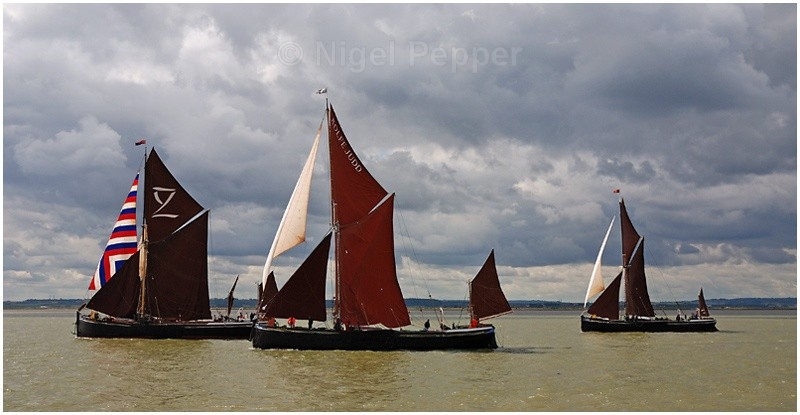 Racing Trio (1) - The Thames Barge Match