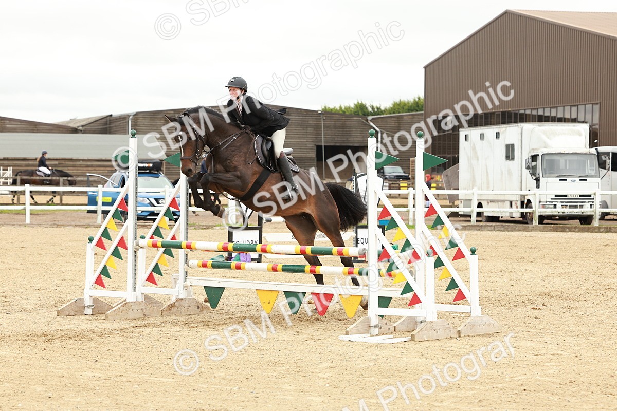 1I0A6915 - Class 2 - Senior British Novice