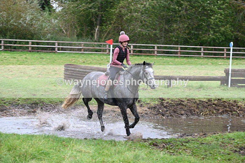 WJ6_6943 - Time at Photographer 13:06 to 13:23