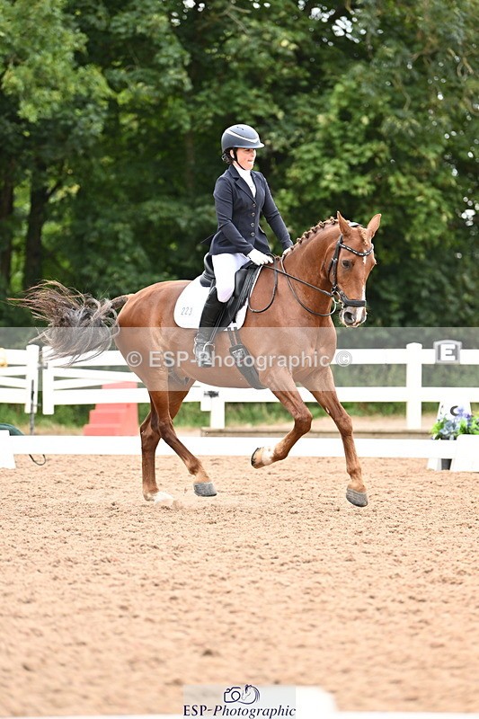 240817A-152306-10078 - 223-Pippa.Knight-KFS.Boston.Burglar