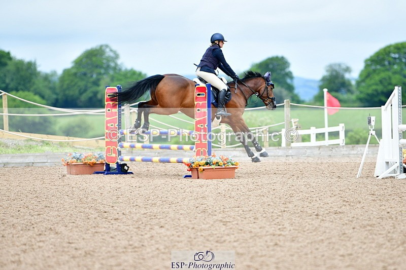 240523A-101026-00178 - Cls 9 British Novice and 90cm Open