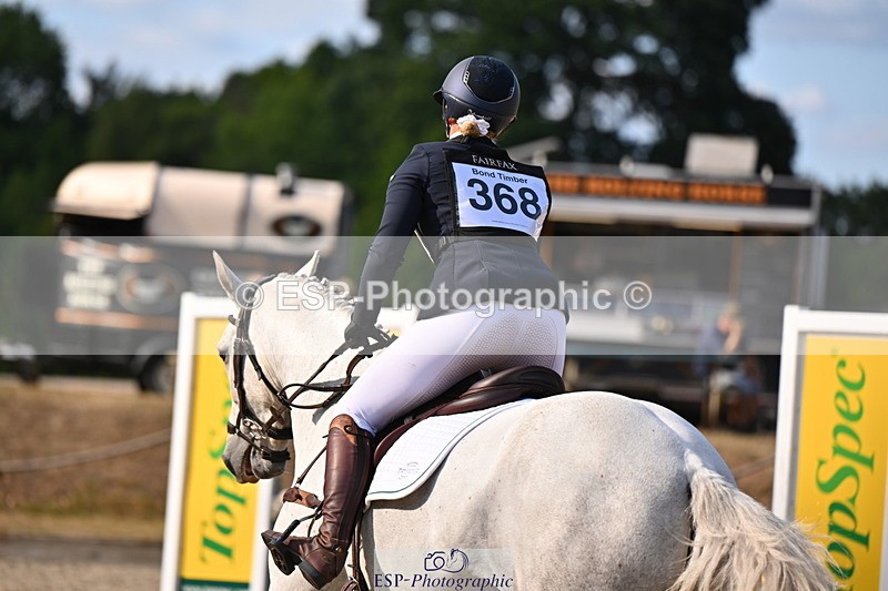 250802A-174208-08415 - H-368-Julia.Smales-TURPANE.SHADOW