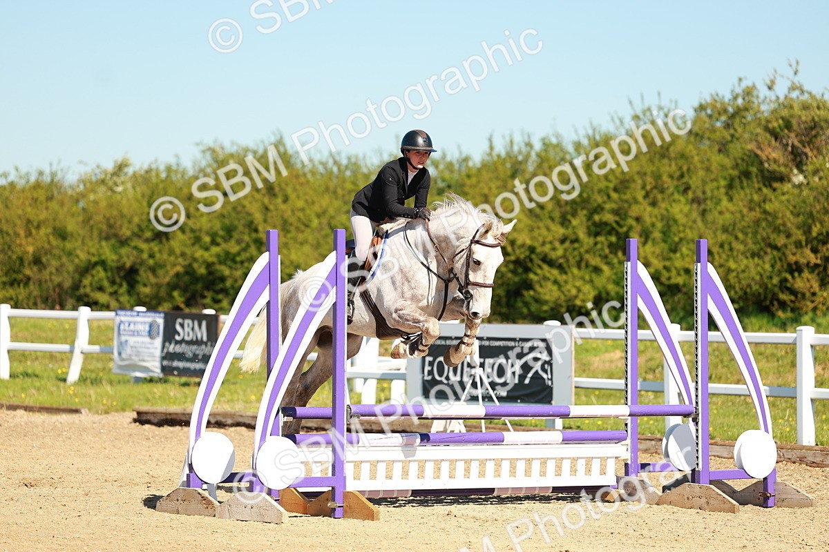SBM_000107 - Class 1 - Clear Round