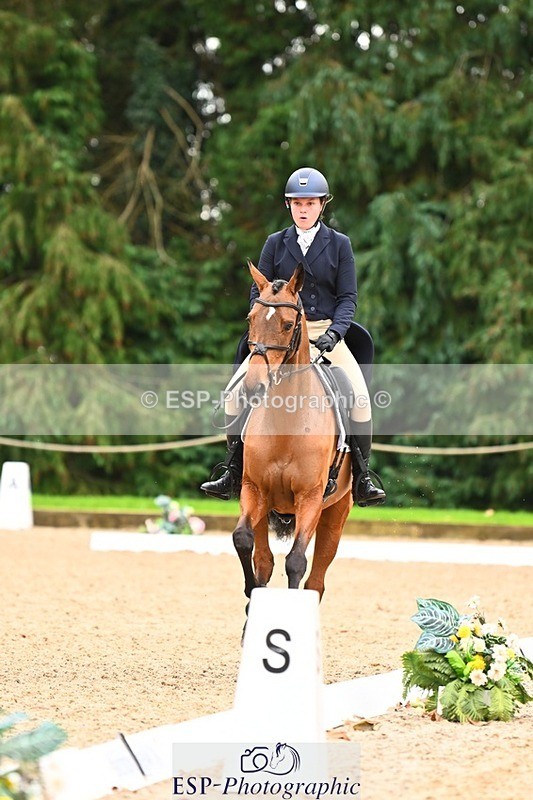 231020-153855-11889 - 214-LIGHT.TOUCH-Liv.Irby-DR