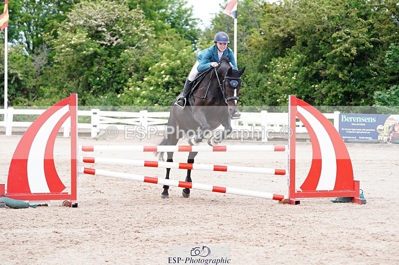 250525-103722-09137 - Cls 32 A&B Snr Brit Nov & 90cm Open