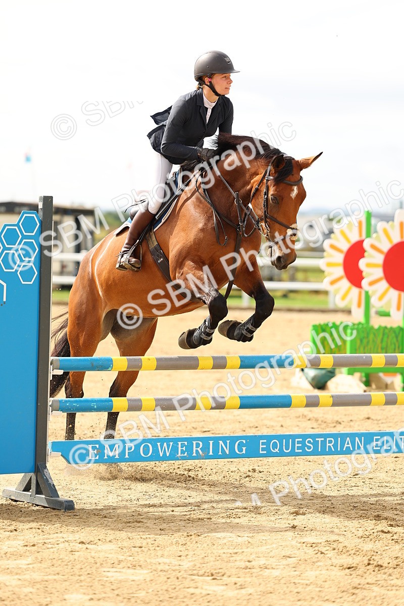 SBM_008900 - Class 1 - Senior British Novice - 90cm Open