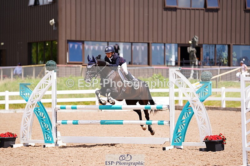 240629A-123332-05374 - Cls 18 Newcomers and 1m Open