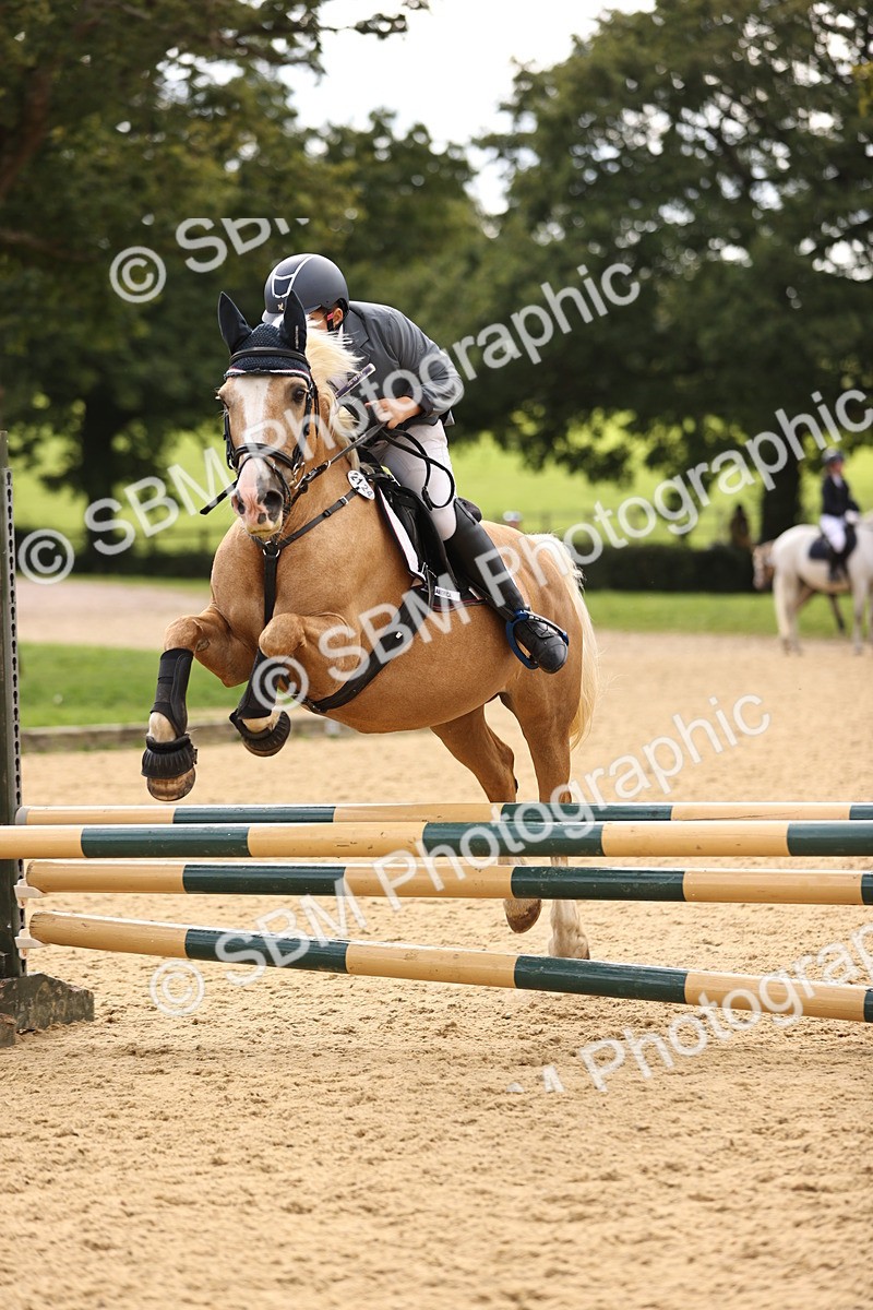 SBM_47724 - J9 - Junior Pony 70cm Championship