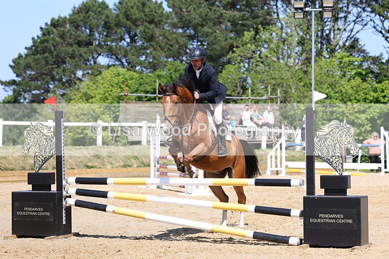 3E7A5888 - Class 4: Senior BN/90cm open