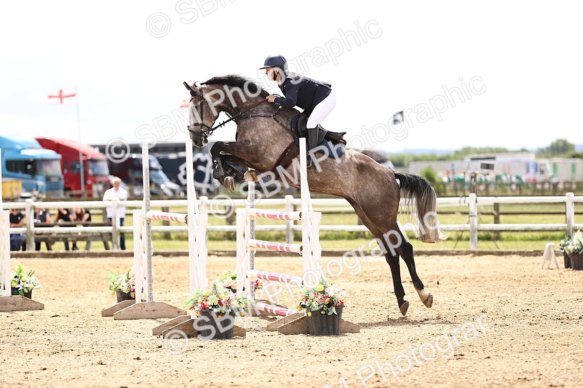 SBM_003574 - Class 22 - Senior Foxhunter 1.20m