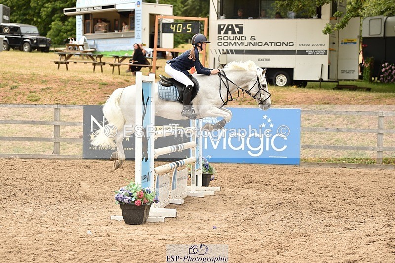 230618-144156-12965 - Cls 25 Pony Foxhunter & 1.10m Open