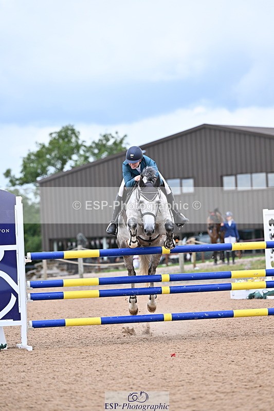 240726A-135130-01529 - Cls 3 Snr Foxhunter