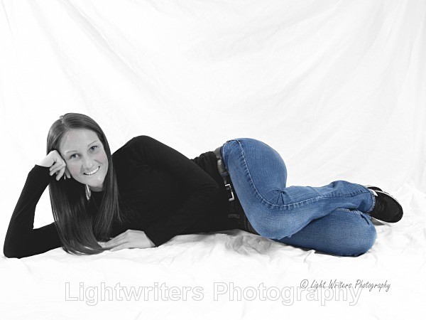 Senior_Portraits014 - HighSchoolSeniorSamples