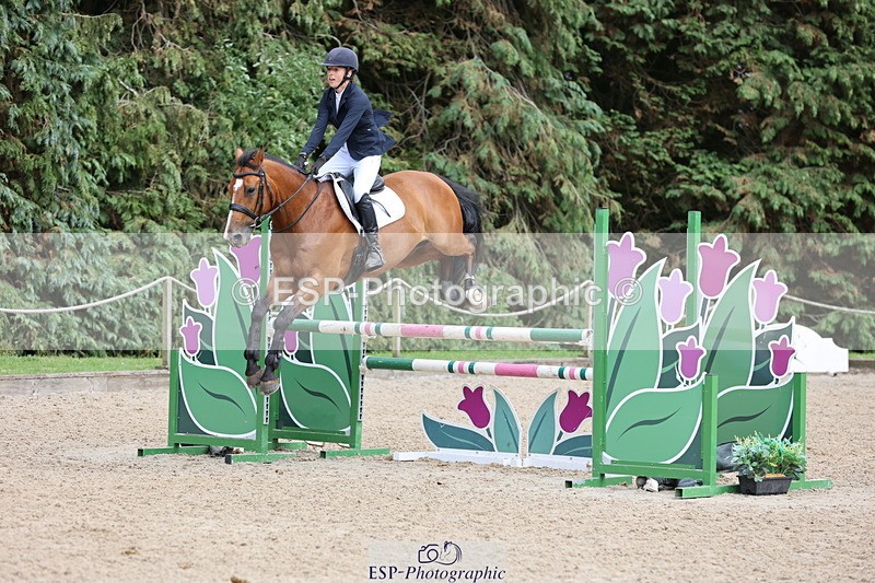 250705A-163957-16146 - Cls 37 1.05m Amateur Quali