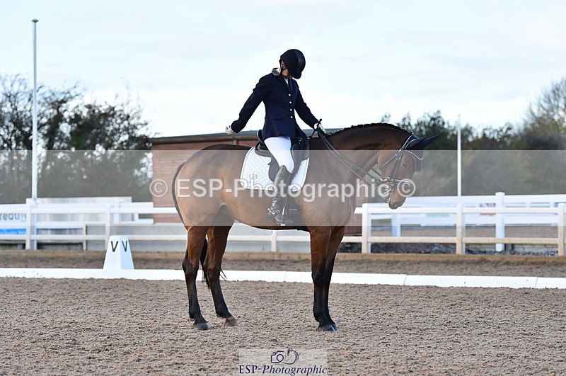 231104A-150426-02235 - Cls 14 Adv Medium 98