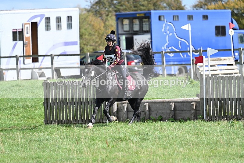 WJ7_0686 - Time 13:30 to 13:54