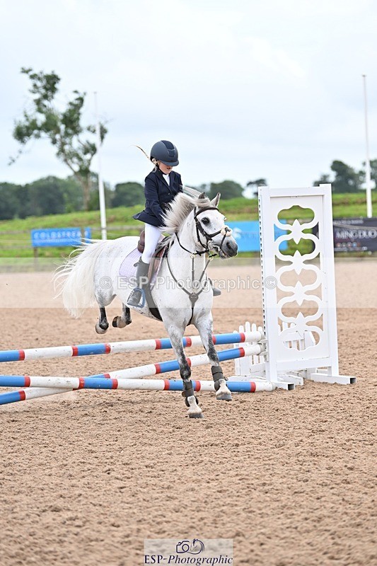 240813-162143-00227 - Clear round & 60cm