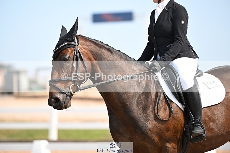 250816-132653-04829 - 083-Emily.JarvisCriafol.Two.Tone.Tequila