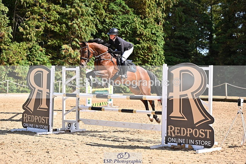 250817A-155220-04946 - Cls 22 Snr 1.10m Open