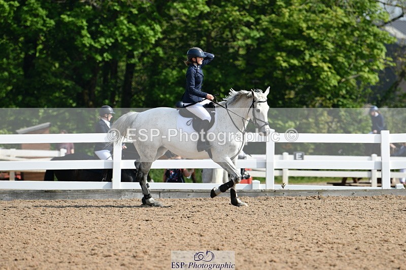 240511A-095114-11388 - Cls 28 95cm National Am Quali