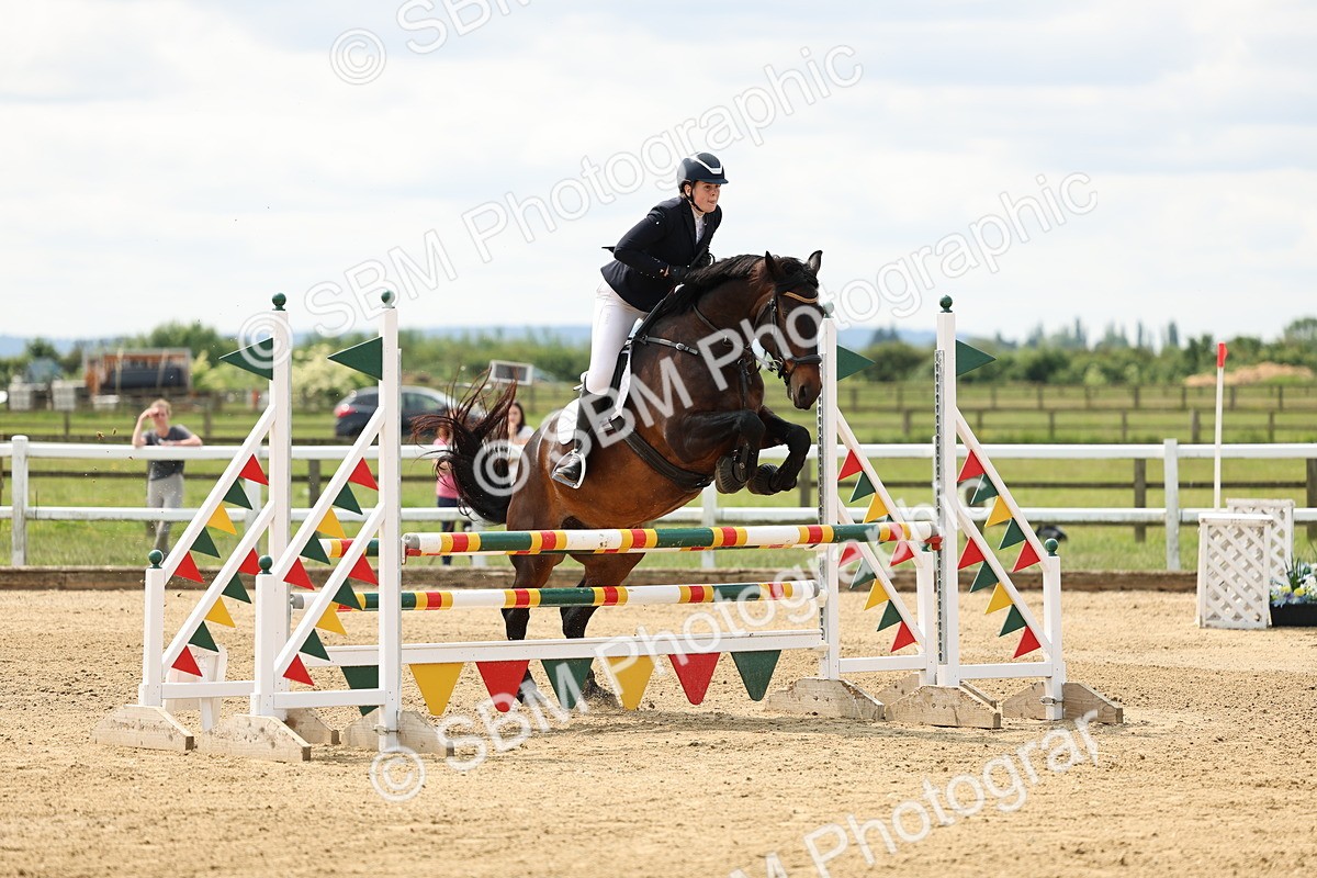 SBM_005137 - Class 17 - Senior Discovery - 1.00m
