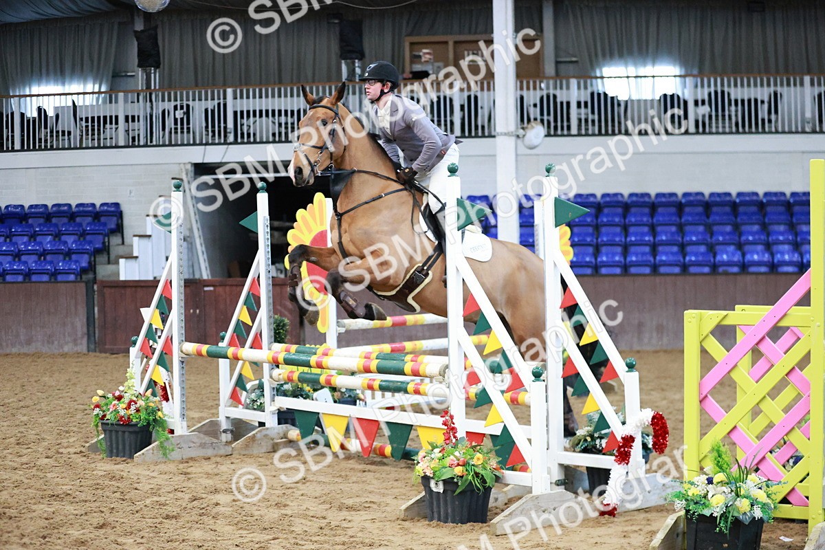 SBM_000261 - Class 2 - Senior British Novice 90cm