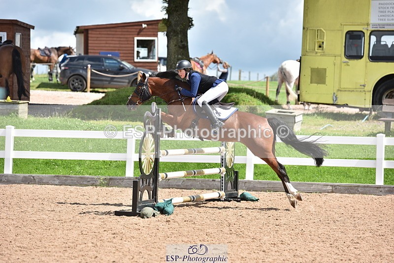 230806A-134620-02212 - Cls 21 Pony Newcomers & 1m Open