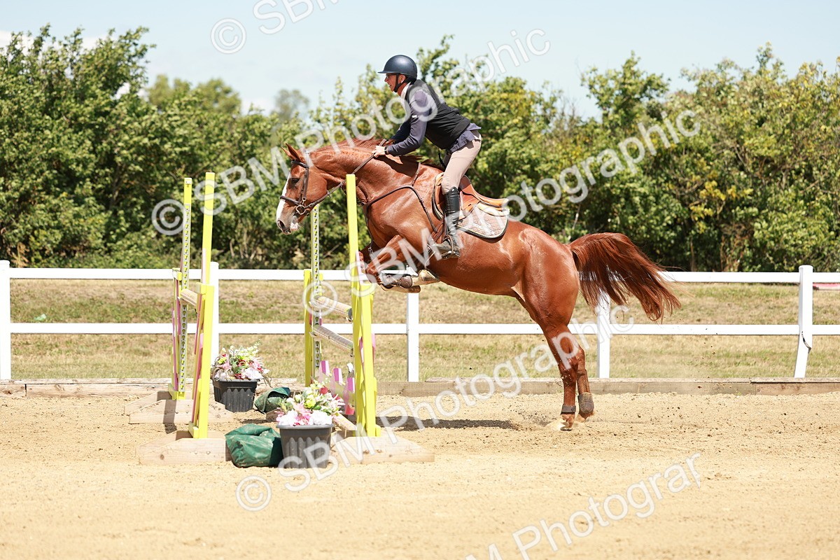 SBM_007510 - Class 3 - Senior Newcomers - 1.10m Open