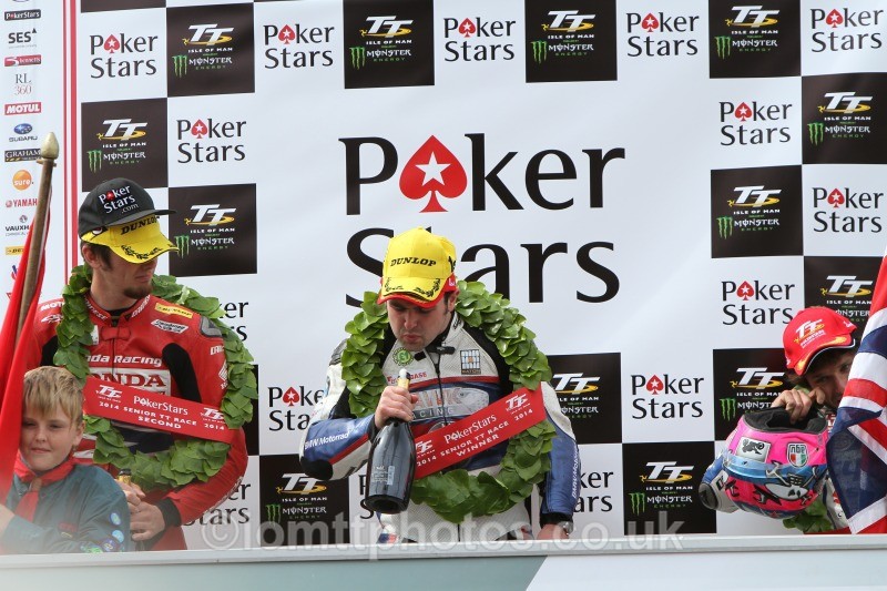 TT148719 - Senior TT Podium