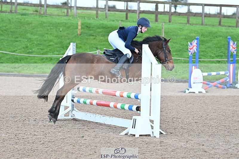 231029A-101349-02655 - 70cm Club and Schools