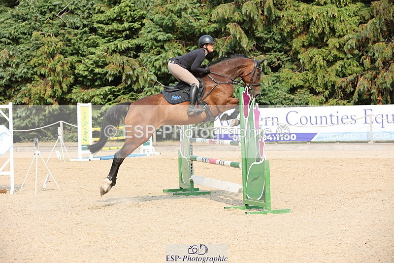 250816A-161604-02713 - Cls 9 Snr 1.10m Open