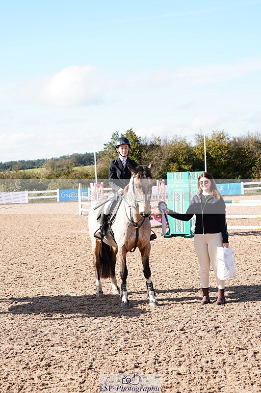 241027A-121238-02674 - SUN Cls 6 Pony Newcomers and 1m Open