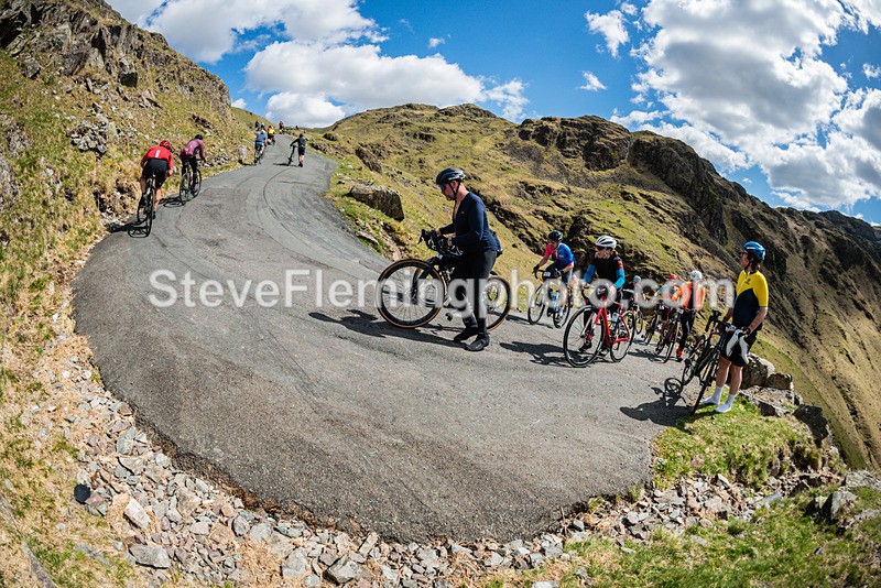 142423 - Hardknott Hairpin 14.00 - 15.00