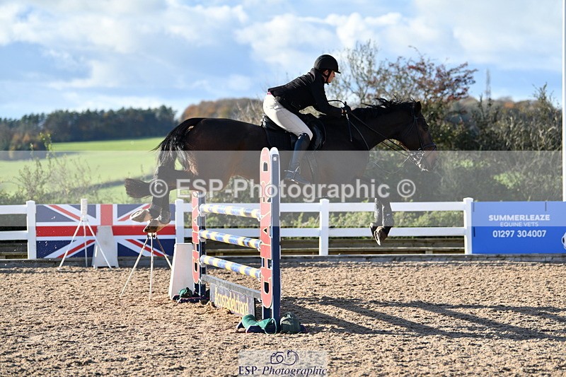 231110A-151004-00989 - Cls 6 Foxhunter & 1.20m Open