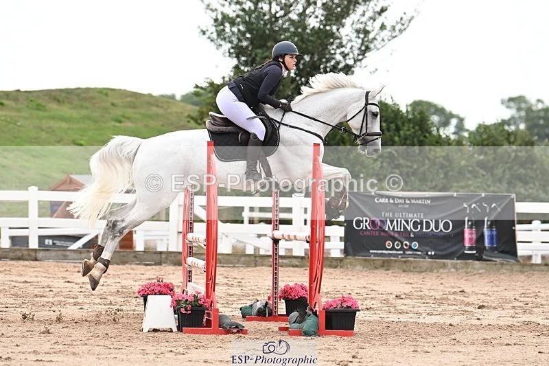 250727-092853-08828 - Cls 31 British Novice and 90cm