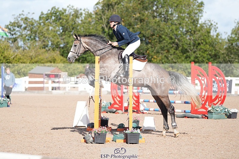 250912-102436-03606 - Cls 21 Snr British Novice and 90cm Open