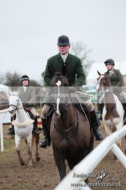 PtP 260125 805 - Cocklebarrow Point-to-Point racing with the Heythrop Hunt 26/01/25