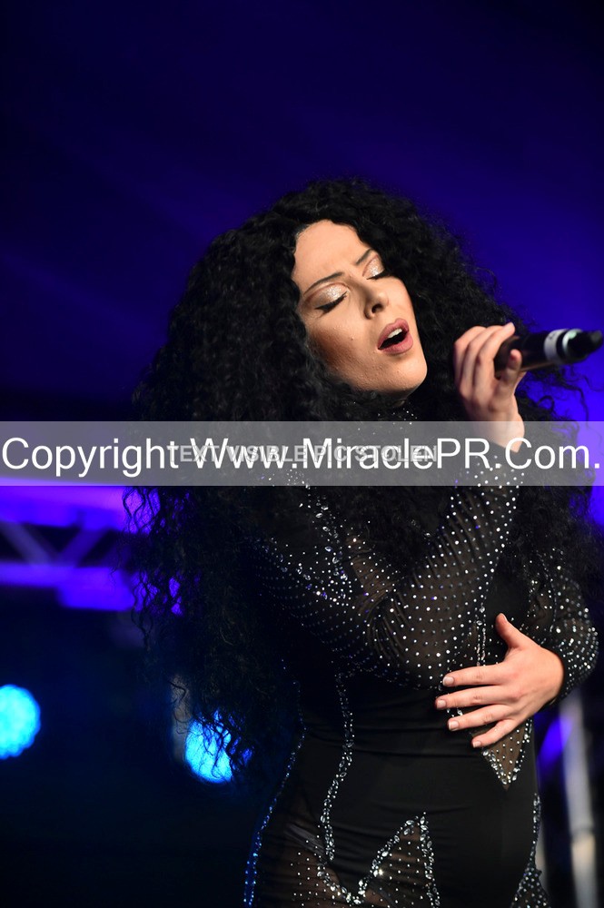 SH4_5957 - The Cher Experience
