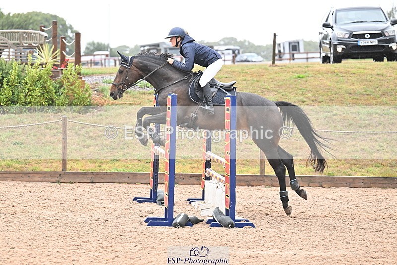 250827B-105639-00200 - Clear Round & Cls 1 Brit Nov 90cm