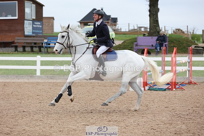 241101A-105257-01221 - FRI Cls 4 Snr 1.05m