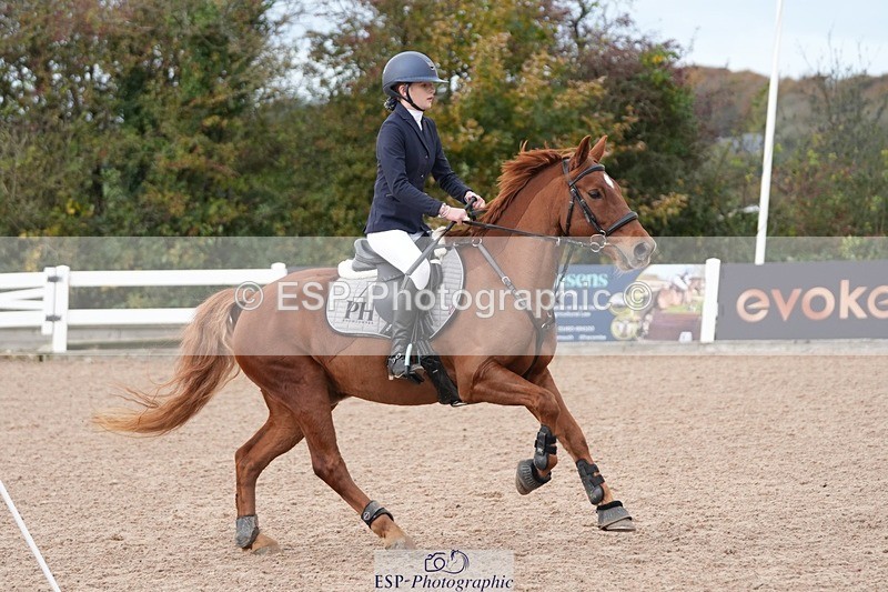 251026-115936-02288 - Cls 4 Pony Winter Novice + 80cm Open