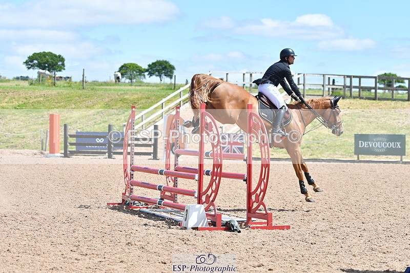 240609A-122322-05138 - Cls 18 Snr Newcomers and 1.10m Open