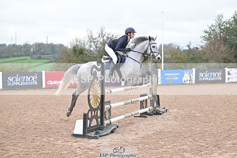 251116-115442-01287 - Cls 6 Pony Newcomers and 1m Open