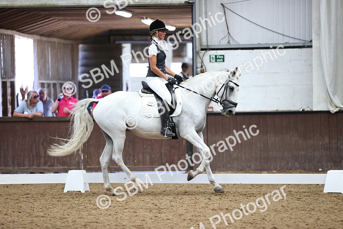 SBM_003482 - Novice 4 - 14.47-16.34